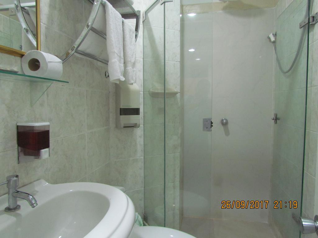 Rizzo Plaza Hotel Tumbes Kültér fotó