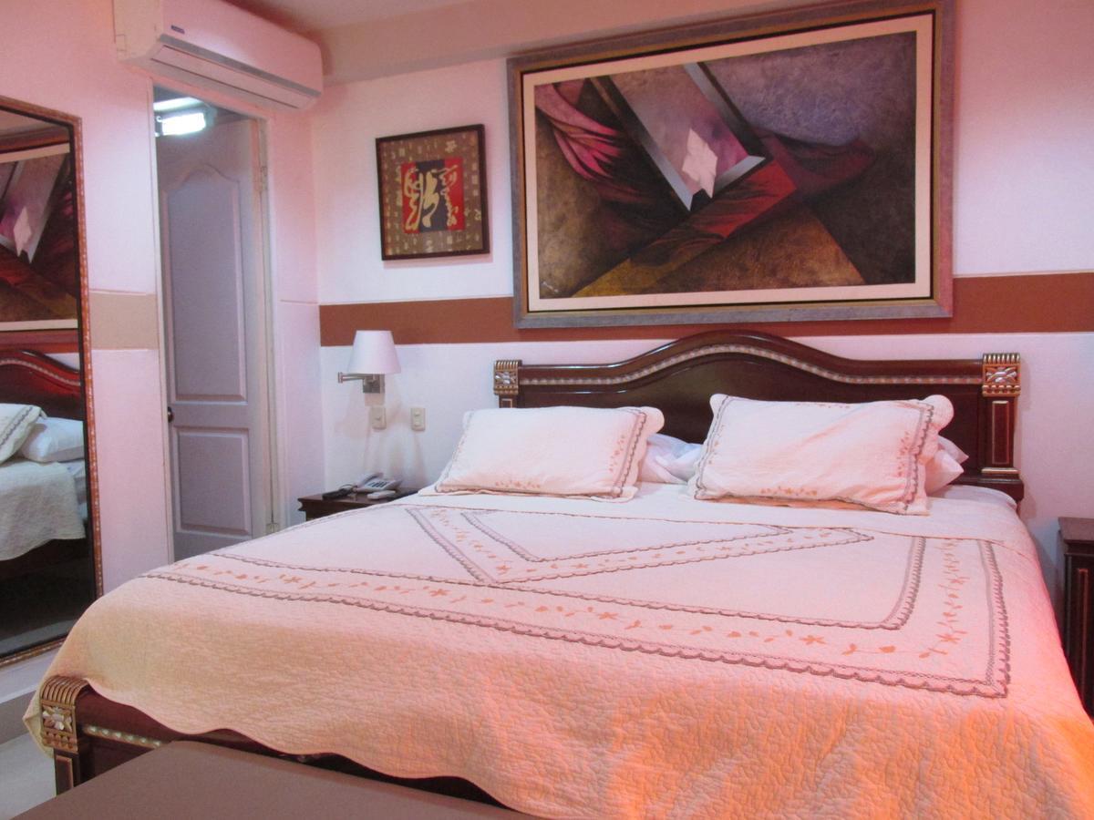 Rizzo Plaza Hotel Tumbes Kültér fotó