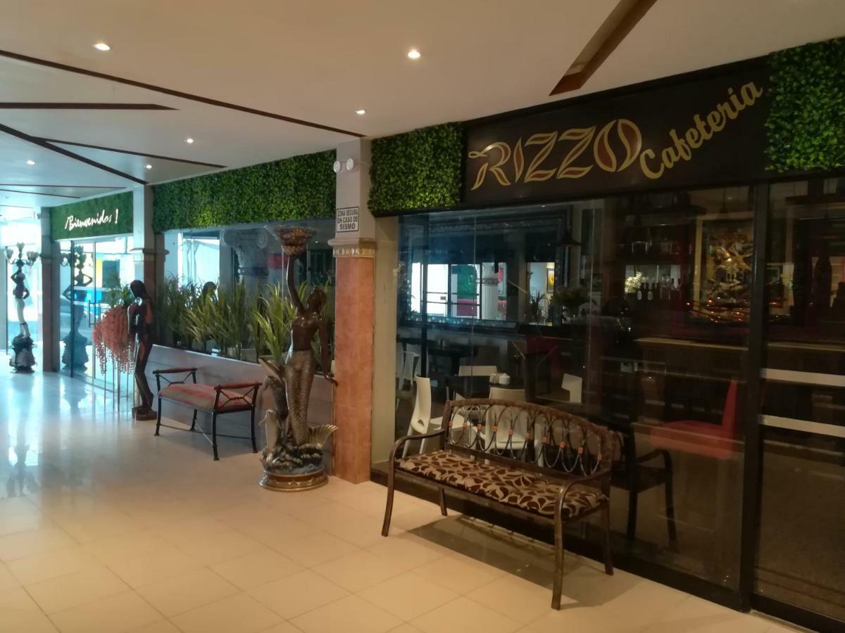 Rizzo Plaza Hotel Tumbes Kültér fotó