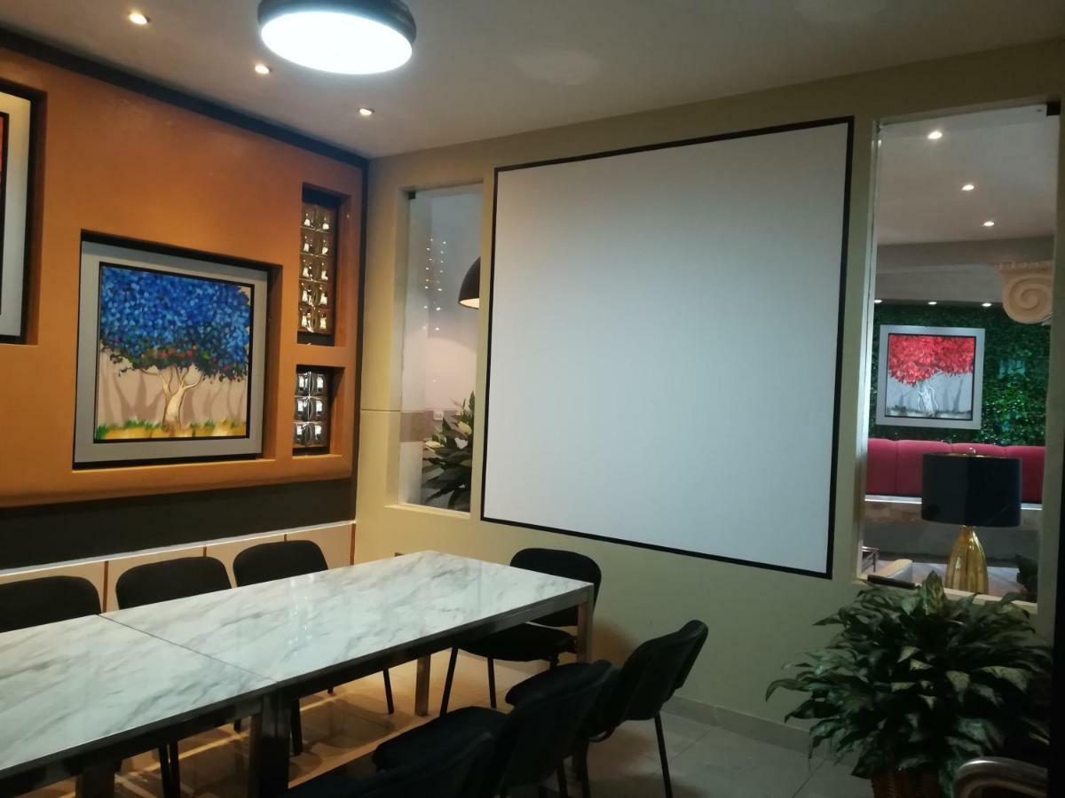 Rizzo Plaza Hotel Tumbes Kültér fotó